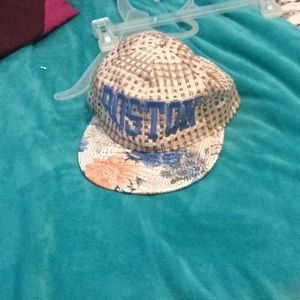 Snap back